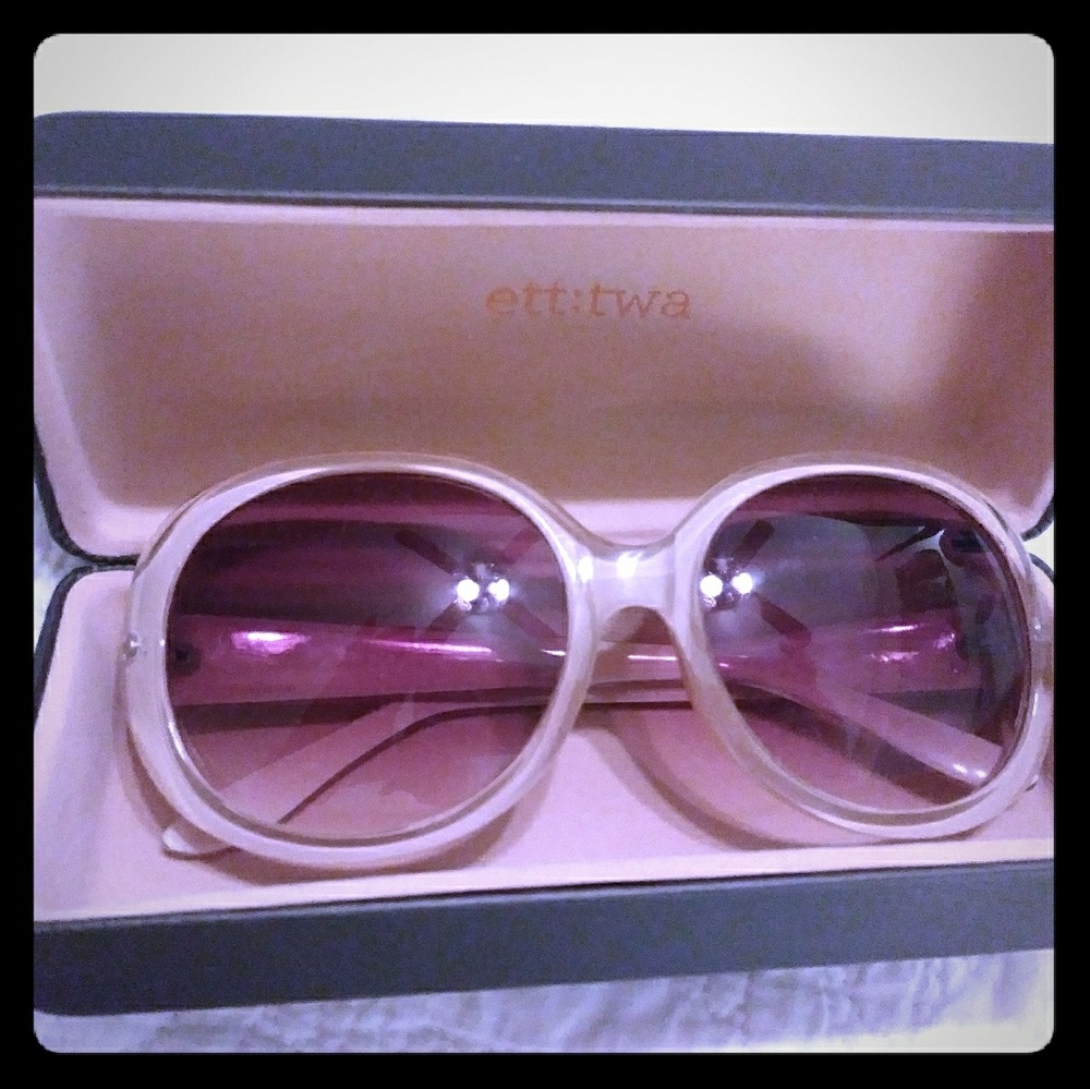 Anthropologie ett:twa sunglasses